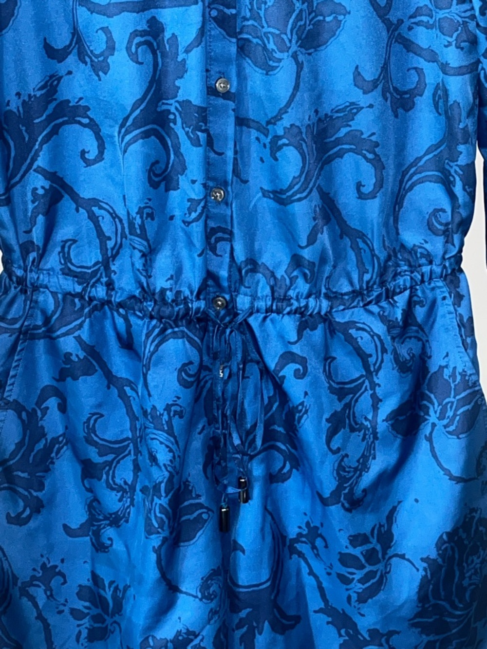 Banana Republic Women’s Blue Floral Satin Like 3/4 Sleeve Romper Size 4 NWOT - Picture 4 of 9